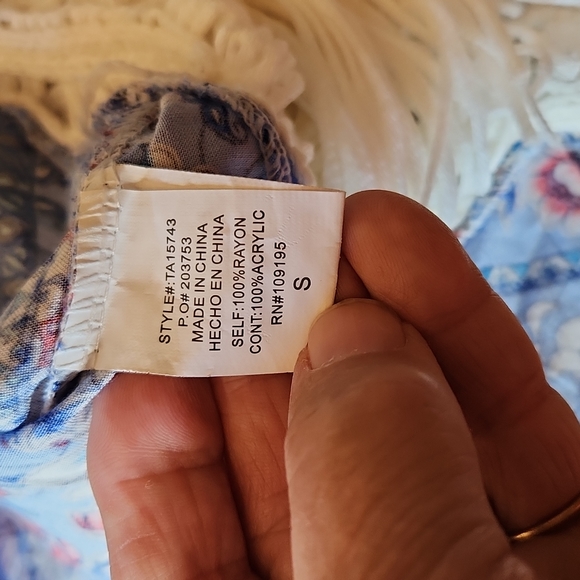 Fun Boho Fringe Top😍😍 - Picture 8 of 9